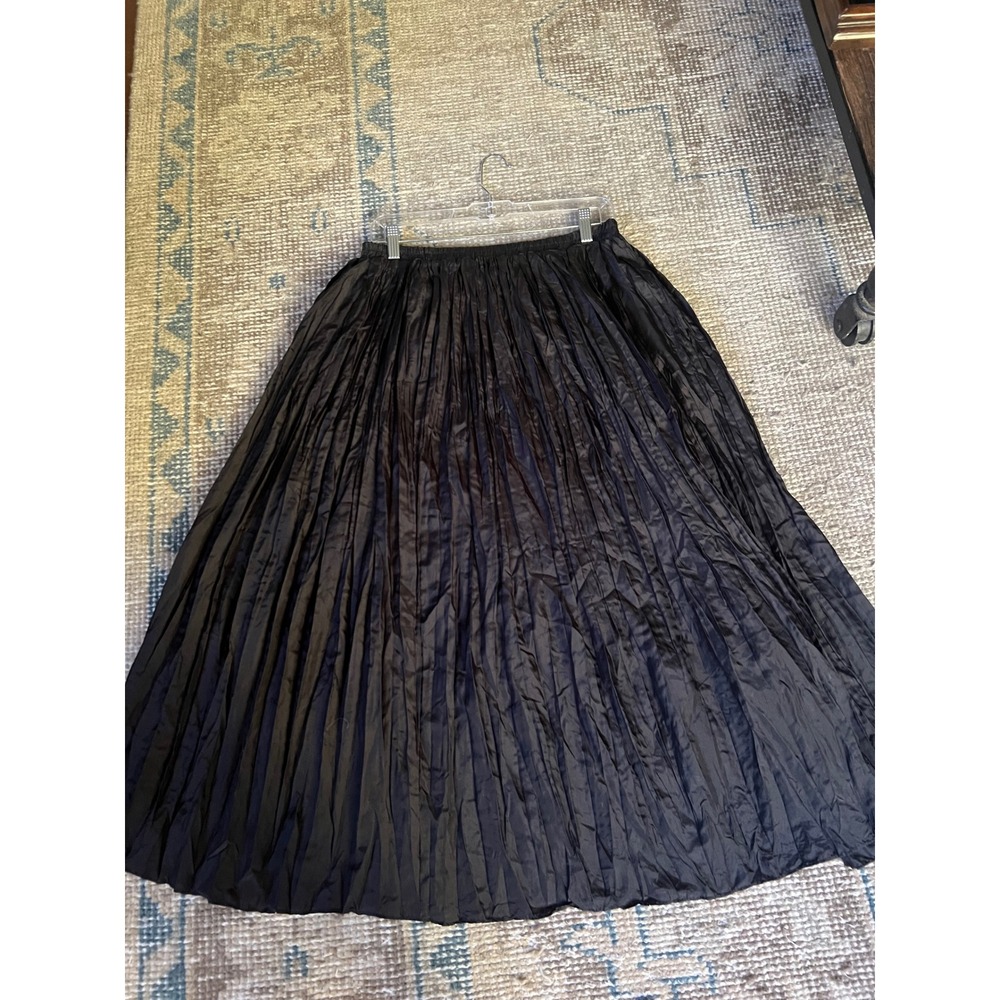 Moda Intl Black 100% Silk Crinkle Broomstick Maxi Skirt Elastic Waist Womens